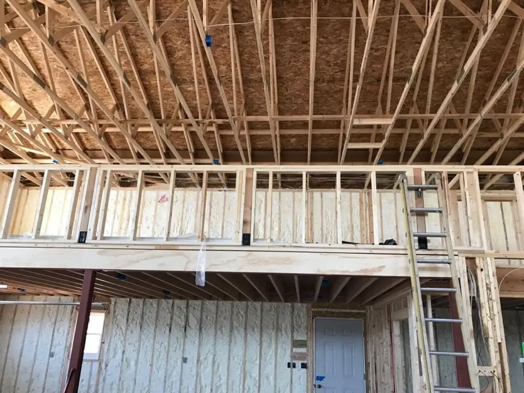 Pole Barn Insulation: Open vs. Closed-Cell in Southwest MI. 7 closed cell spray foam mattawan michigan open cell