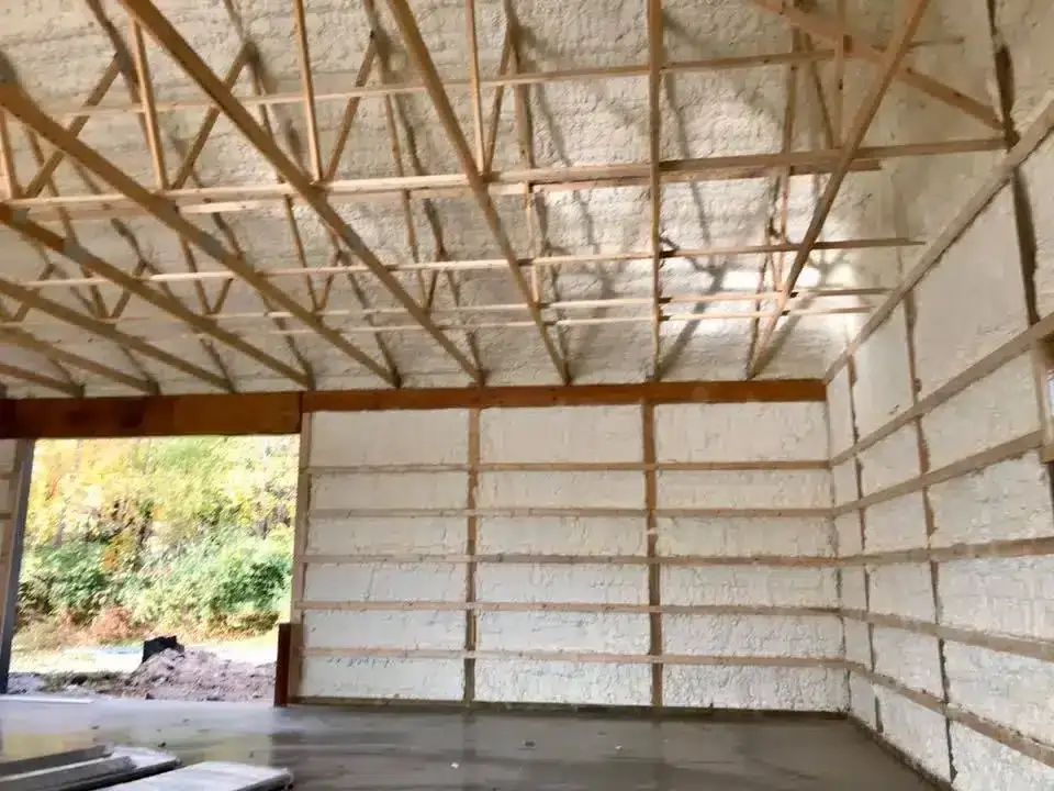 metal building insulation contractor foam spray